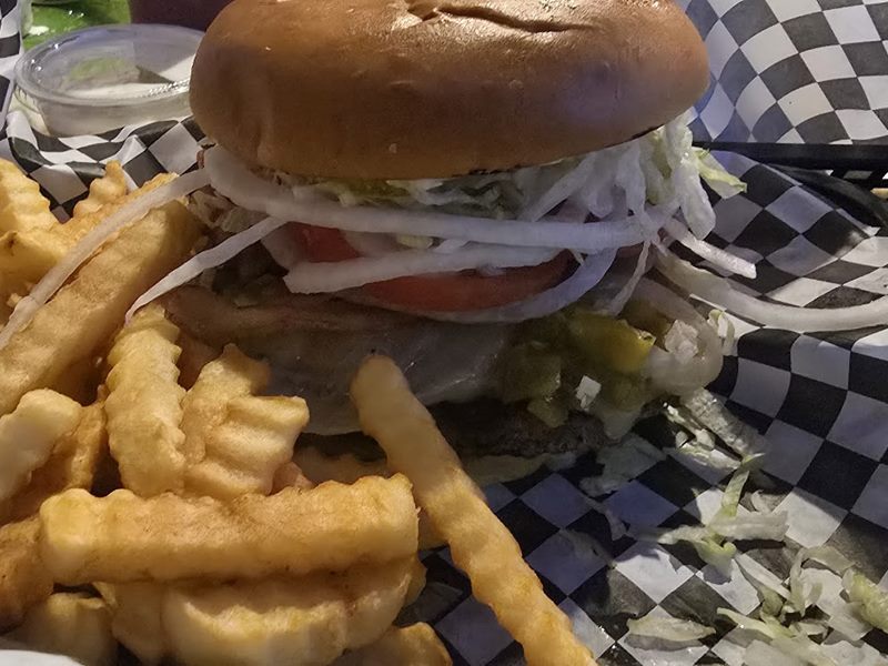 Tiny's Family Restaurant food